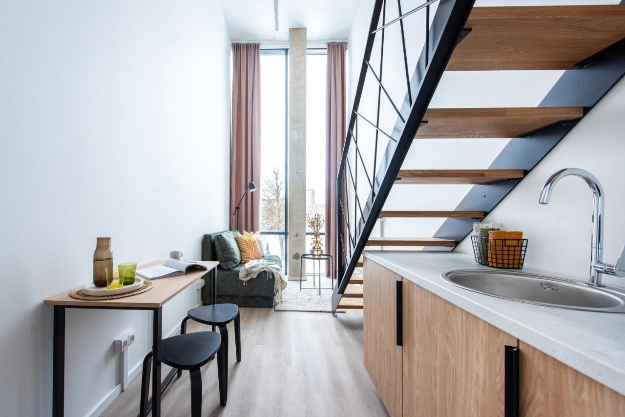 We Loft Butas *